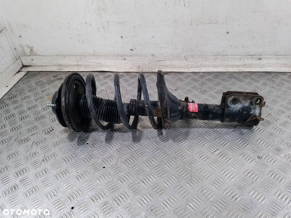 AMORTYZATOR PRZÓD LEWY HYUNDAI TUCSON 2.4 - 1