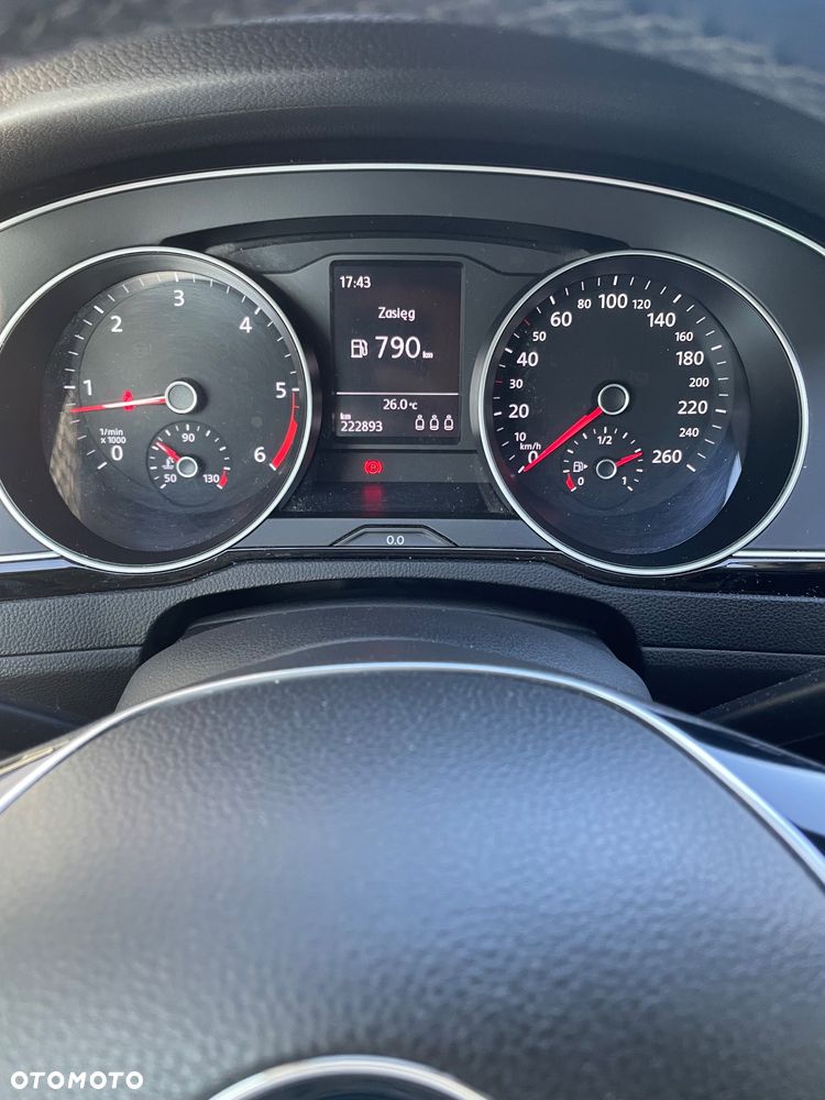 Volkswagen Passat Variant - 10