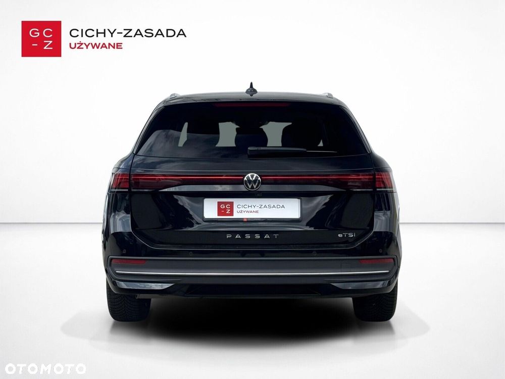 Volkswagen Passat Variant 1.5 TSI ACT mHEV Business DSG - 4