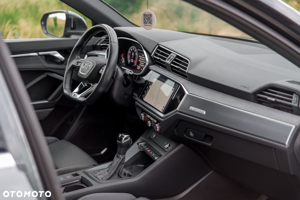 Audi Q3 40 TFSI Quattro S-Line S tronic - 18