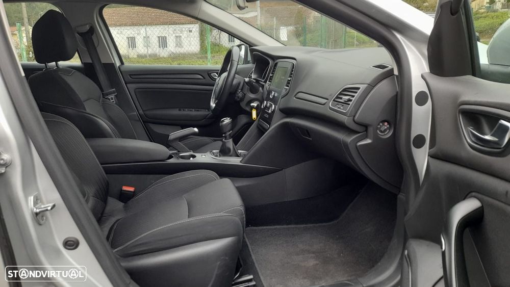 Renault Mégane Sport Tourer 1.5 dCi Intens - 10