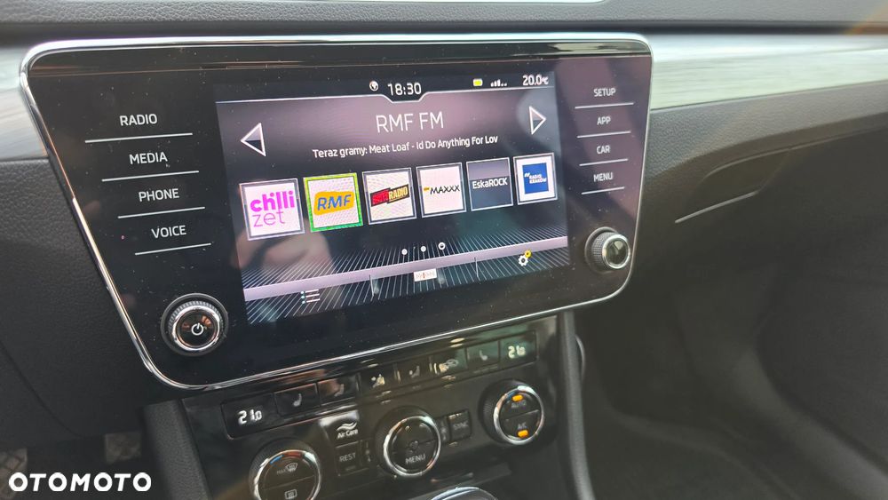Skoda Superb 2.0 TDI SCR Ambition DSG - 22