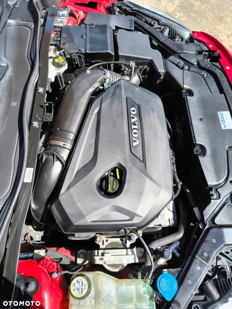 Volvo V40 T2 - 30