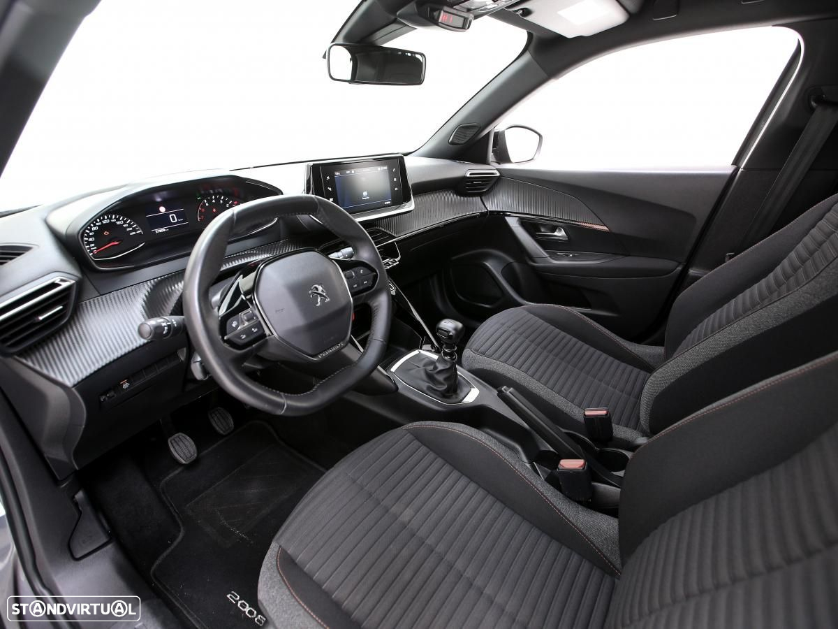 Peugeot 2008 1.2 PureTech Active - 7