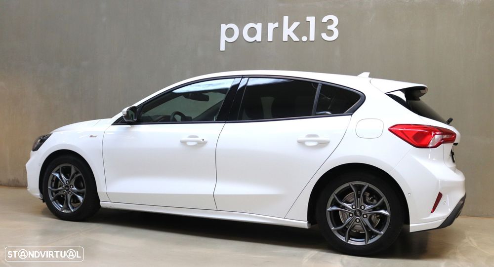 Ford Focus 1.0 EcoBoost ST-Line - 38