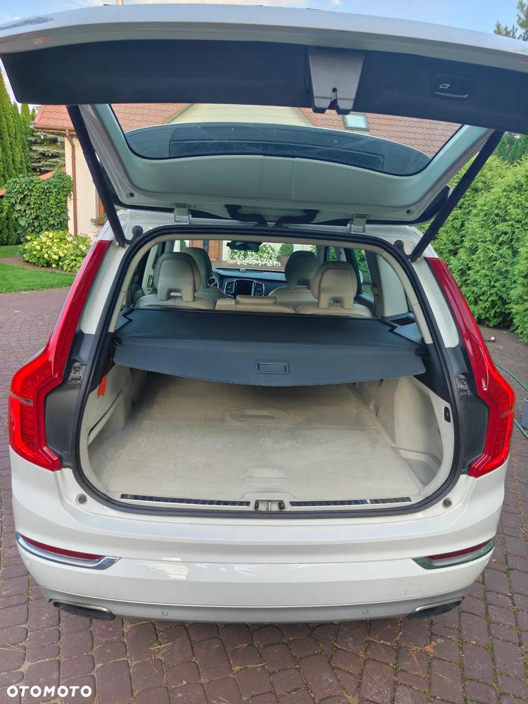 Volvo XC 90 D5 AWD Inscription - 11