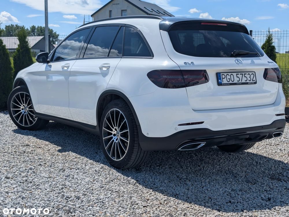 Mercedes-Benz GLC - 14