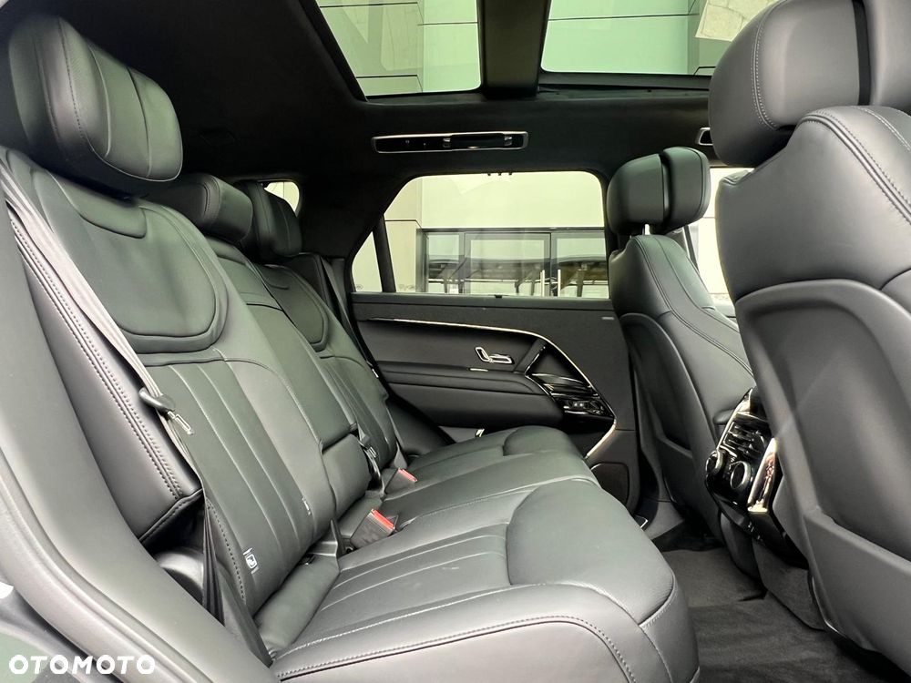 Land Rover Range Rover Sport - 8