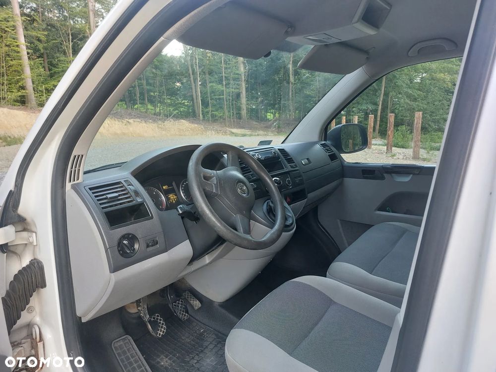 Volkswagen Transporter - 6