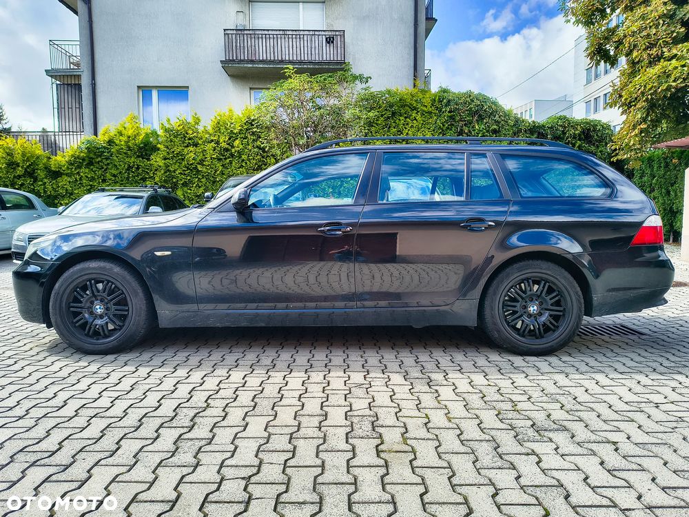 BMW Seria 5 530d xDrive Touring Edition Lifestyle - 4