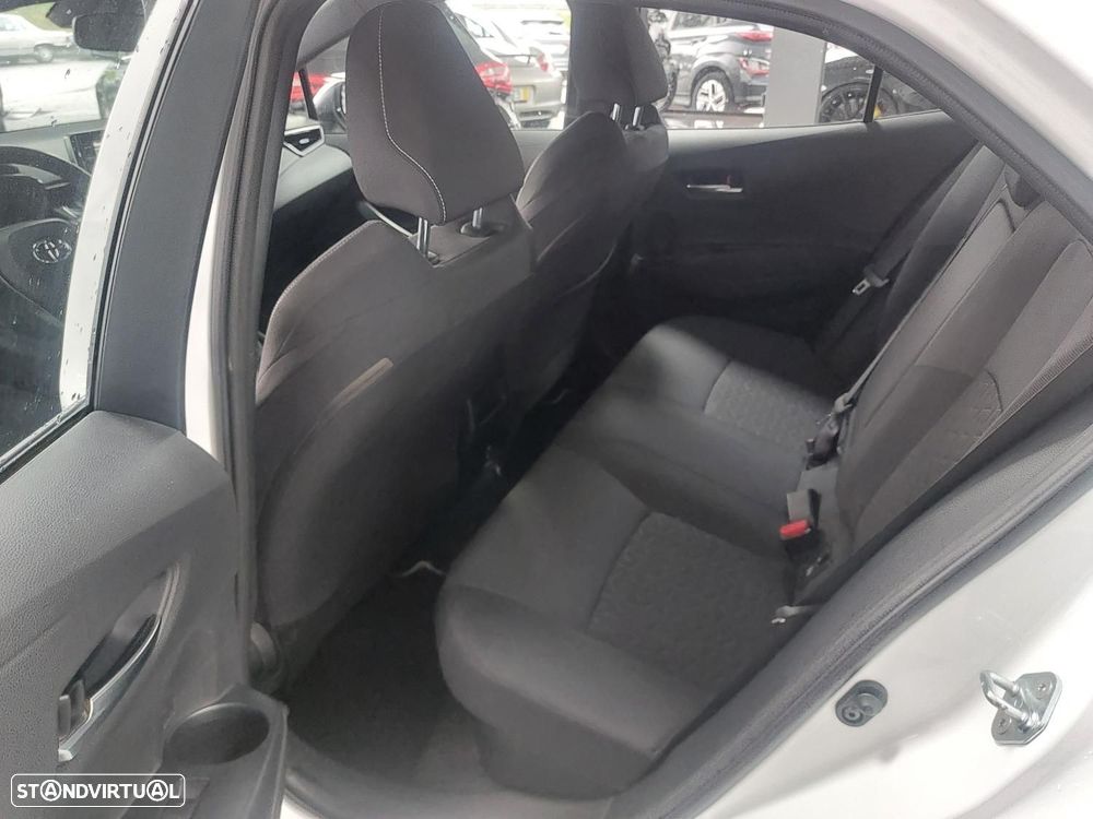 Toyota Corolla 1.8 Hybrid Comfort - 15