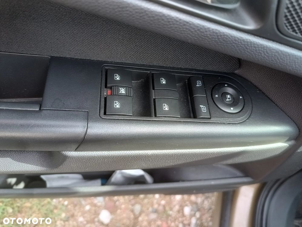 Opel Zafira 1.8 111 - 6