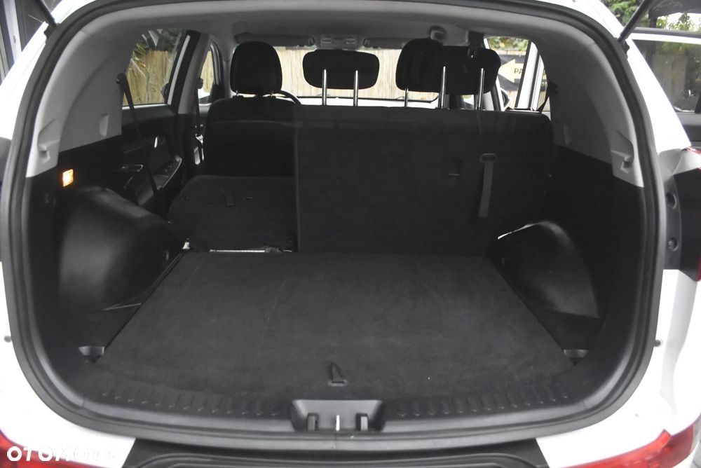 Kia Sportage 2.0 CRDI L AWD - 15