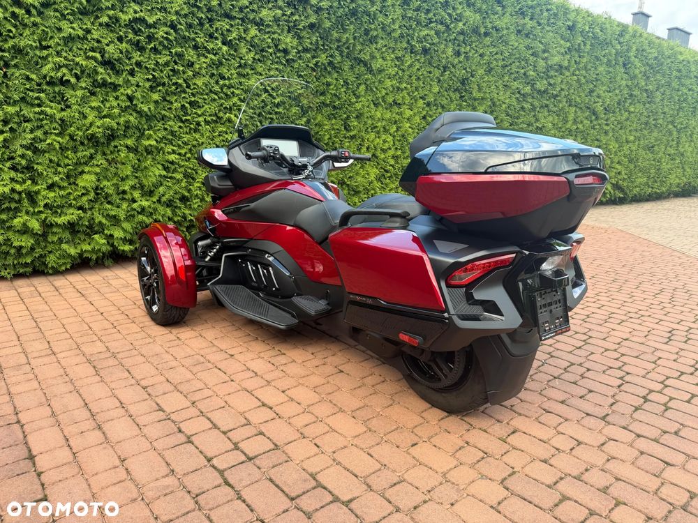 Can-Am Spyder - 5