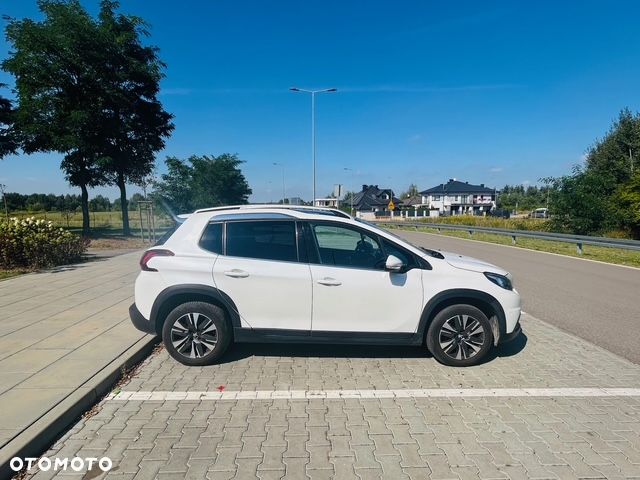 Peugeot 2008 1.2 Pure Tech Active S&S EAT6 - 1