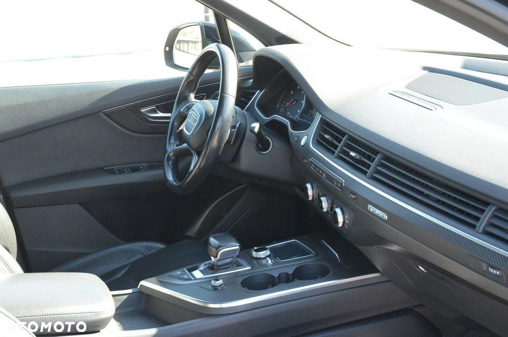 Audi Q7 - 33