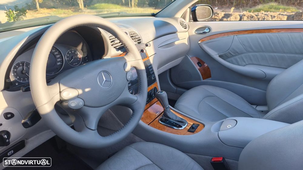 Mercedes-Benz CLK 320 Elegance - 32