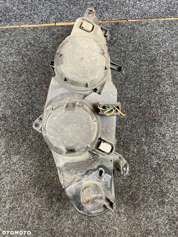 peugeot 307 lampa prawa przód przednia 9641615680 OE europa - 11