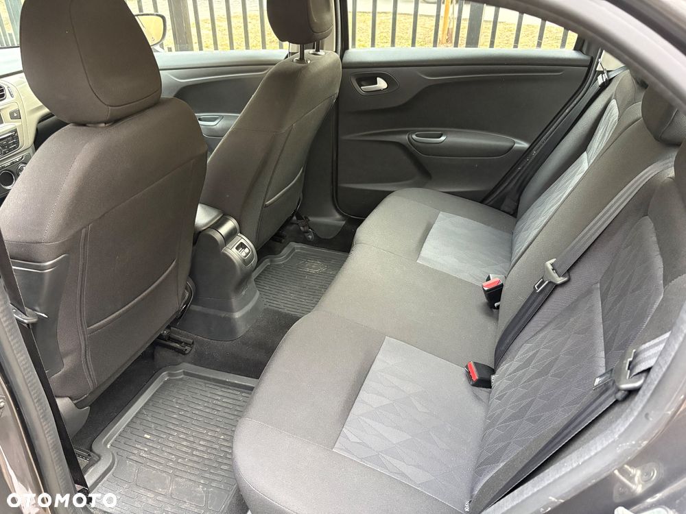 Citroën C-Elysée - 7