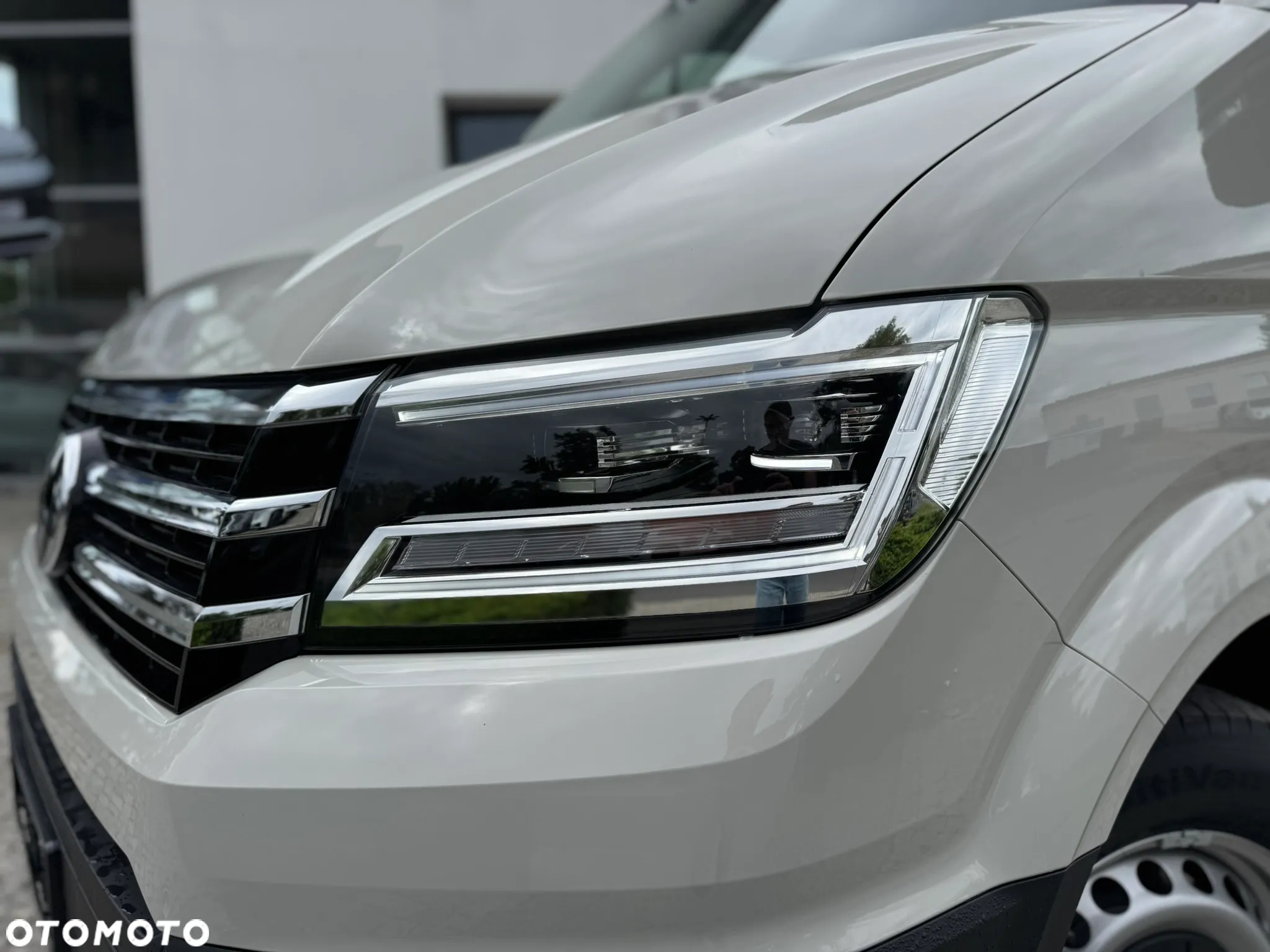 Volkswagen Crafter 35 TDI Autm 4MOTION - 13
