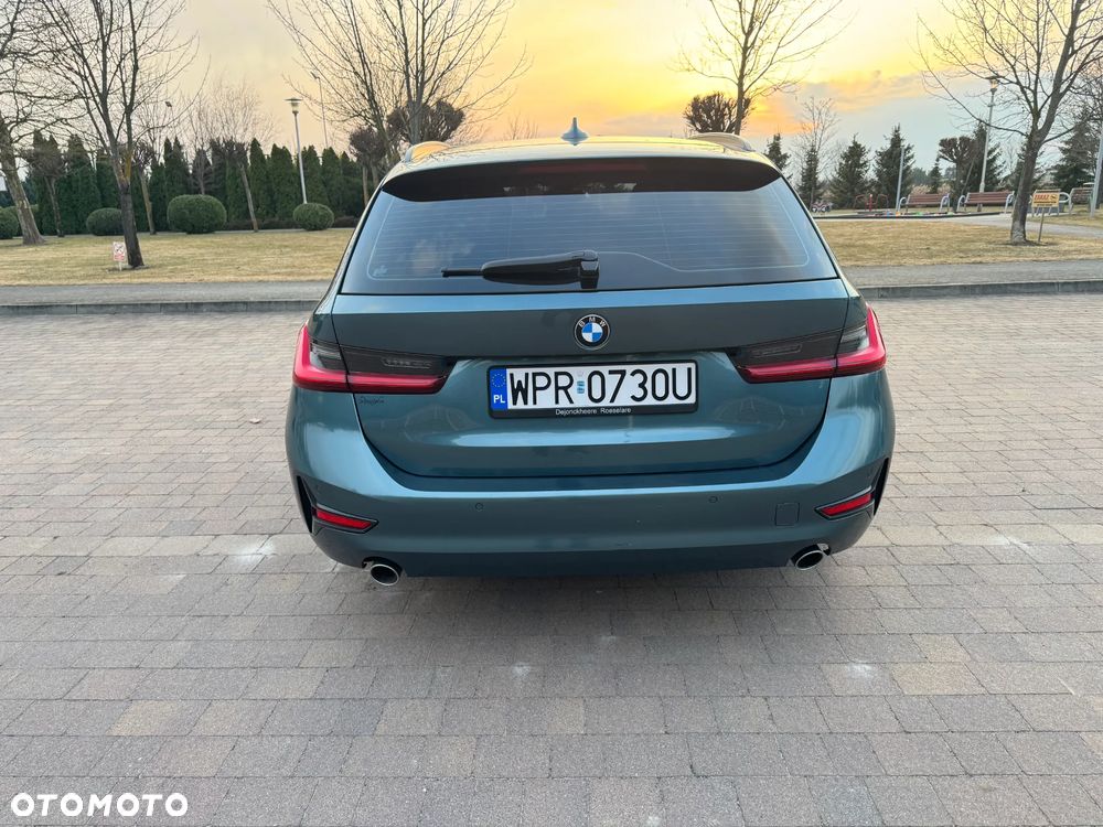 BMW Seria 3 318d - 8