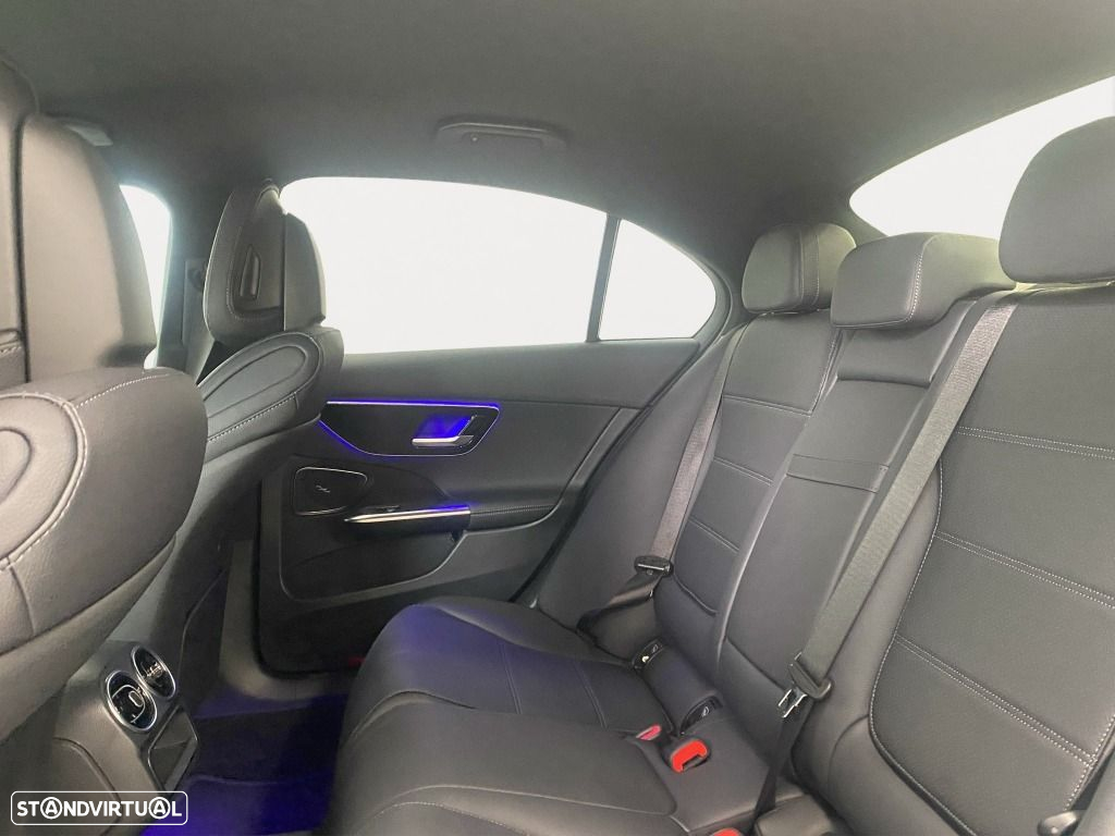 Mercedes-Benz C 300 - 13