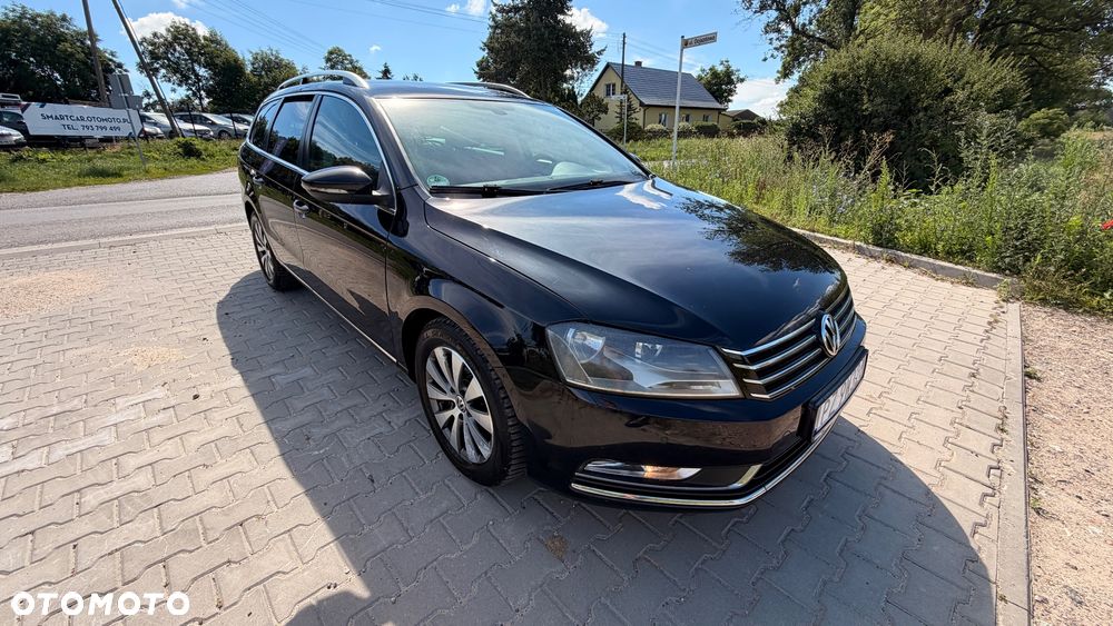 Volkswagen Passat Variant 2.0 TDI DPF Sportline - 17