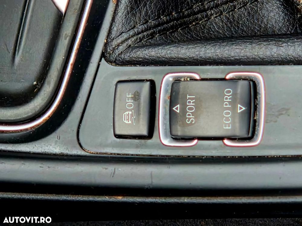 BMW Seria 3 320d Efficient Dynamic Edition - 19