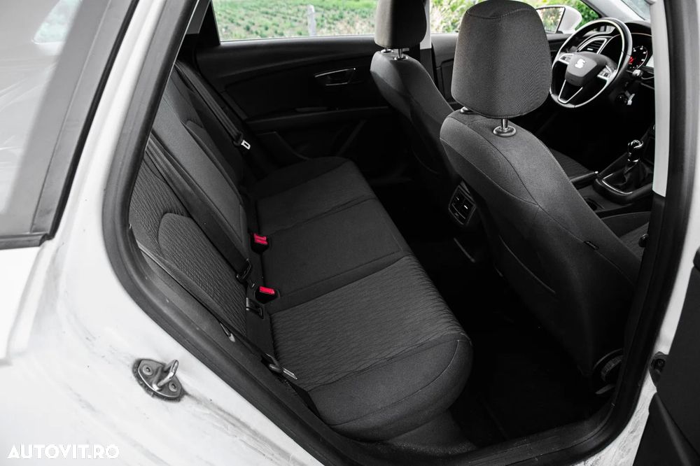 Seat Leon 1.6 TDI CONNECT - 9
