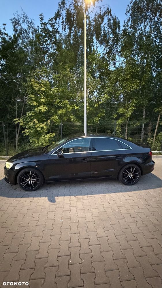 Audi A3 Sportback - 3