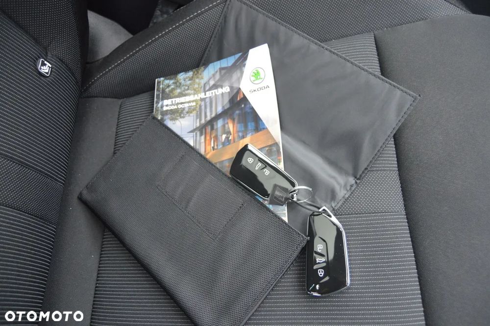 Skoda Octavia 1.5 TSI e-TEC DSG Sportline - 23