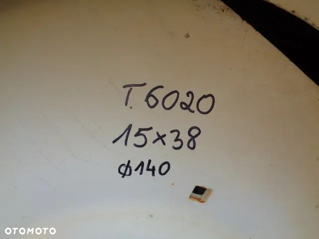 Felgi 15x38 New Holland T6020 Delta - 2