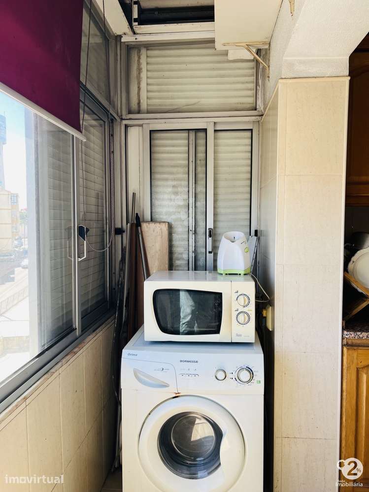 Apartamento T2 - Torre da Marinha - Seixal - Grande imagem: 2/10
