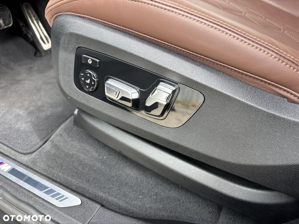 BMW X5 - 16