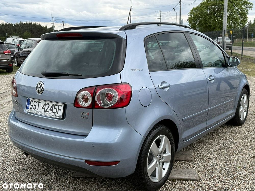 Volkswagen Golf Plus - 17