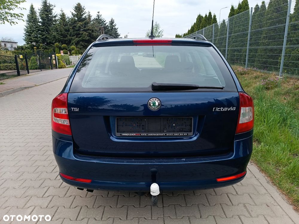Skoda Octavia 1.4 TSI IMPULS EDITION - 8