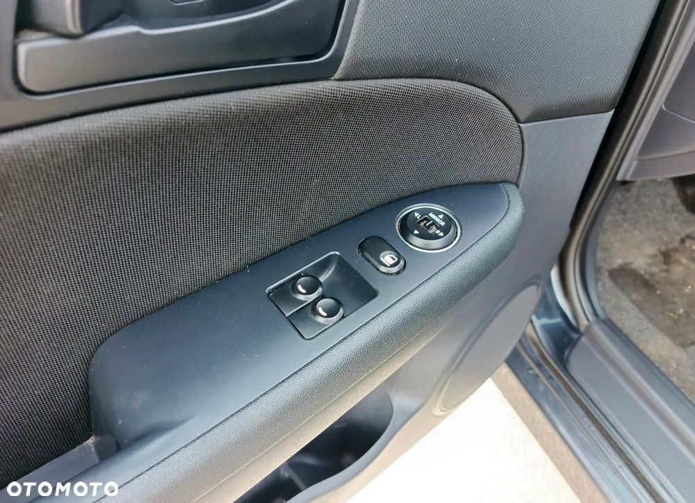 Hyundai i30 i30cw 1.4 blue Comfort - 22