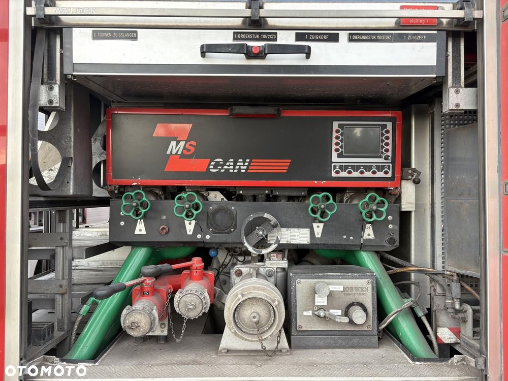 Mercedes-Benz ATEGO 1328 4x4 ZIEGLER LF 20/16 Straż pożarna - 13