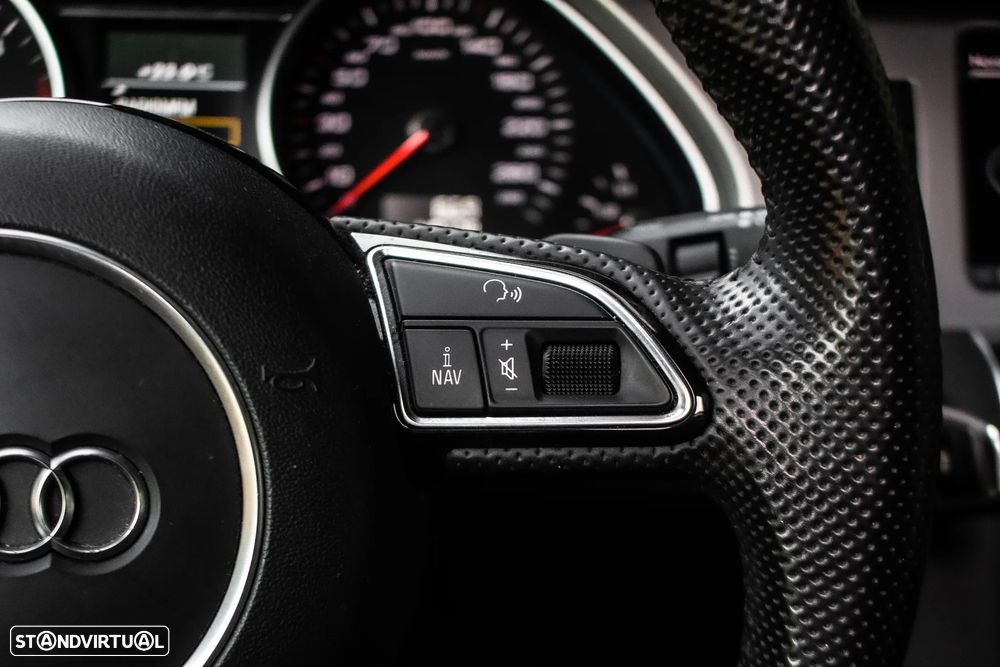 Audi Q7 3.0 V6 TDi quattro Tiptronic - 14