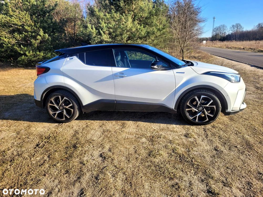 Toyota C-HR ver-2-0-hybrid-selection - 4
