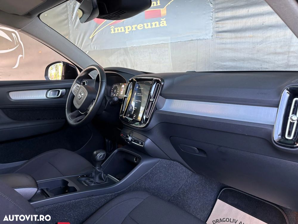 Volvo XC 40 - 5