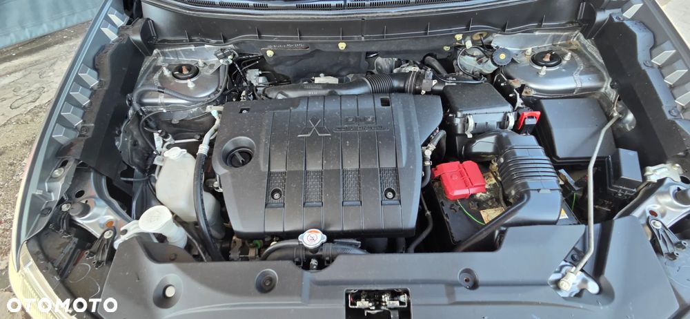 Mitsubishi ASX 1.8 DID Invite 4WD AS&G - 40
