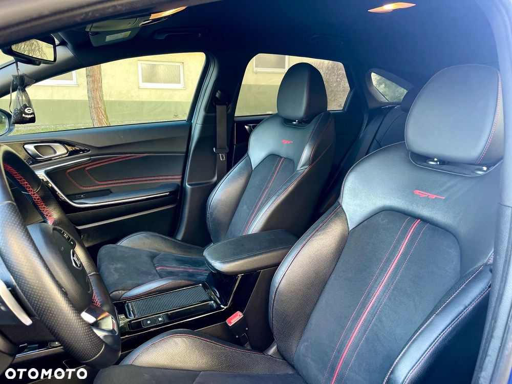 Kia ProCeed 1.6 T-GDI GT DCT - 7