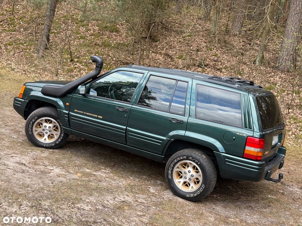Jeep Grand Cherokee - 15