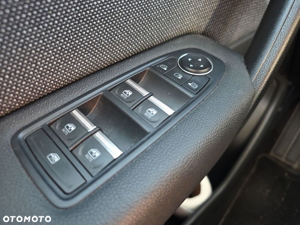 Renault Captur - 20