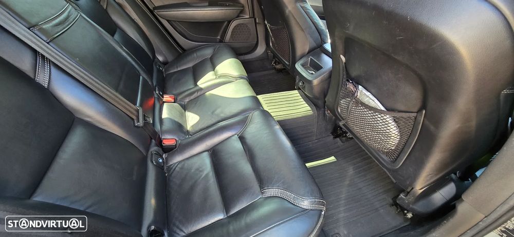 Volvo V90 Cross Country 2.0 D4 Pro AWD Geartronic - 14