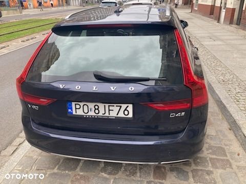 Volvo V90 D4 R-Design - 1