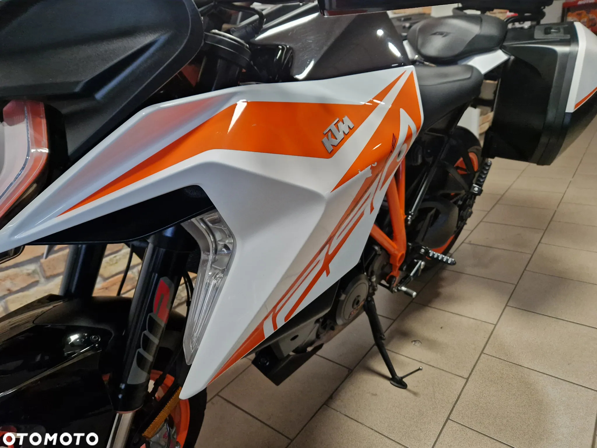 KTM Adventure - 30
