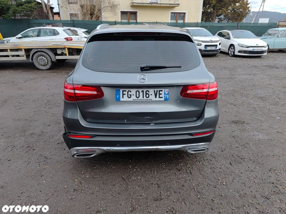 Mercedes-Benz GLC - 4