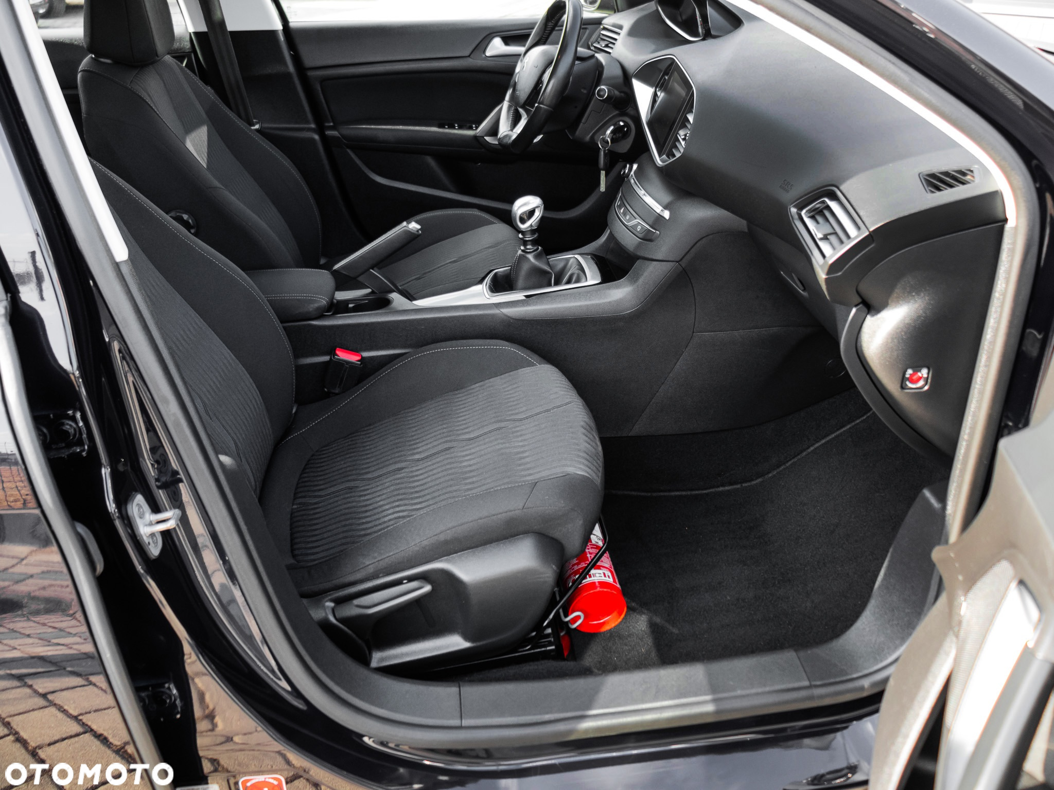 Peugeot 308 PureTech 130 Allure - 11